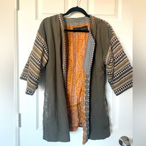 Zara sweater with pockets! Size S